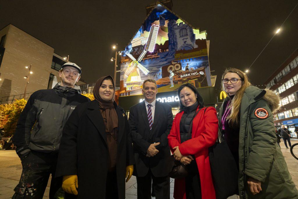 From left to right: Mural artist Jake Attewell; Deputy Leader of the council, Councillor Saima Ashraf; Leader of the Council, Darren Rodwell; Selina Papa from the project funders the National Lottery Heritage Fund; and Simone Panayi.